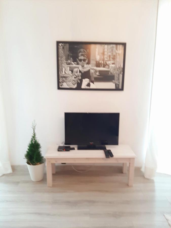 Hollywood Apartament Kosciuszki Łódź Esterno foto